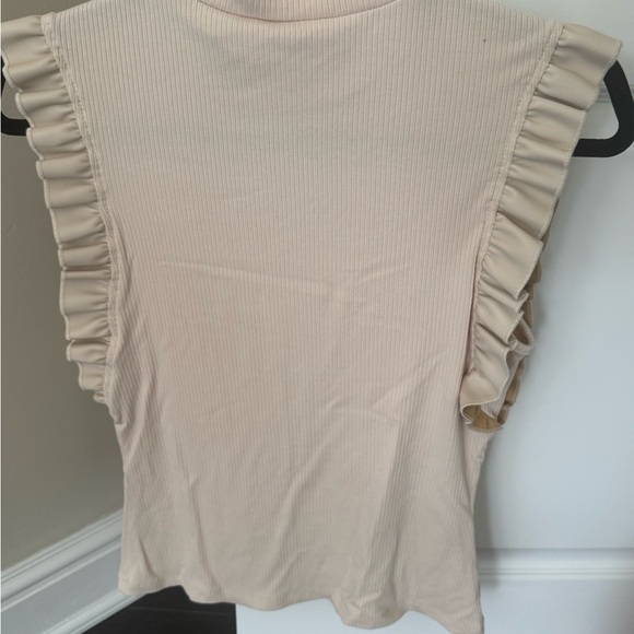 Doe & Rae Cream Ruffle Sleeve Top - Picture 3 of 4